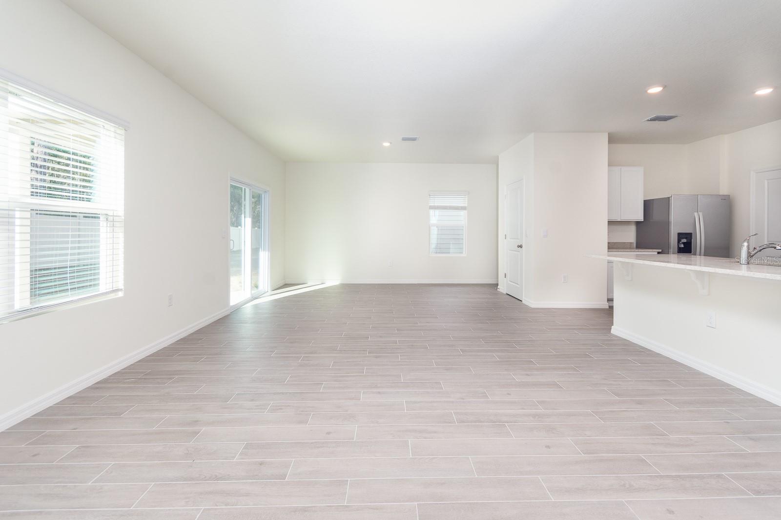 Image 7 of 32 For 4844 51st Way