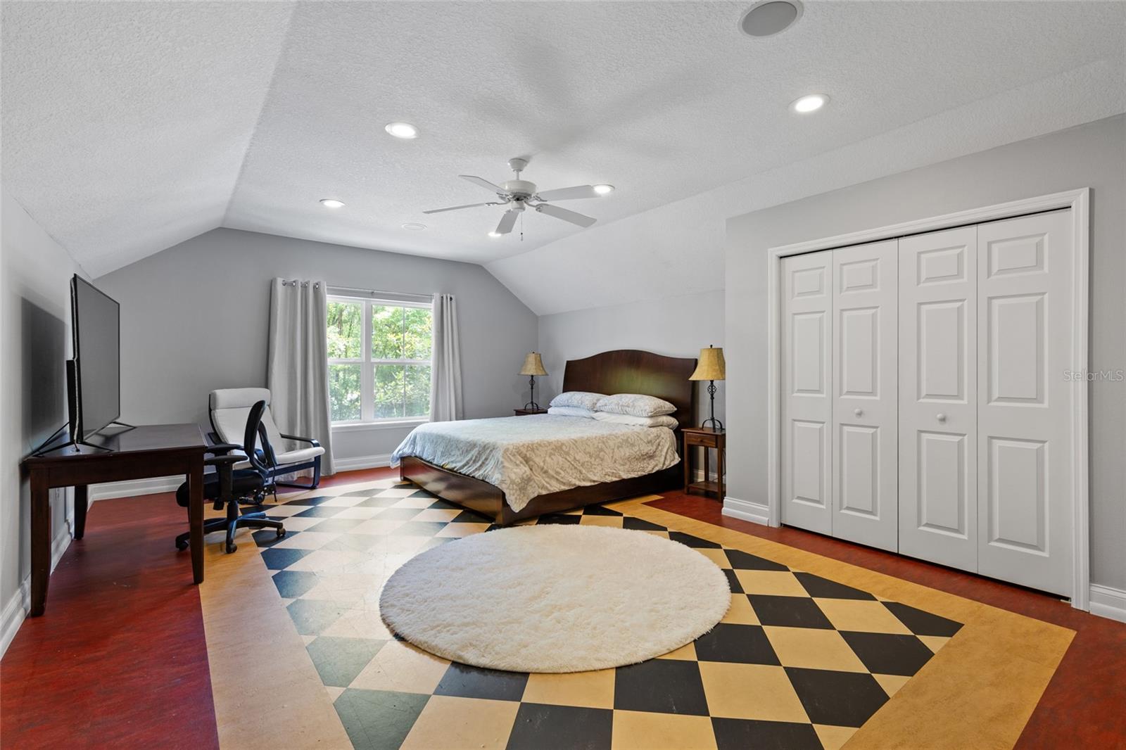 Image 34 of 45 For 4073 21st Terrace