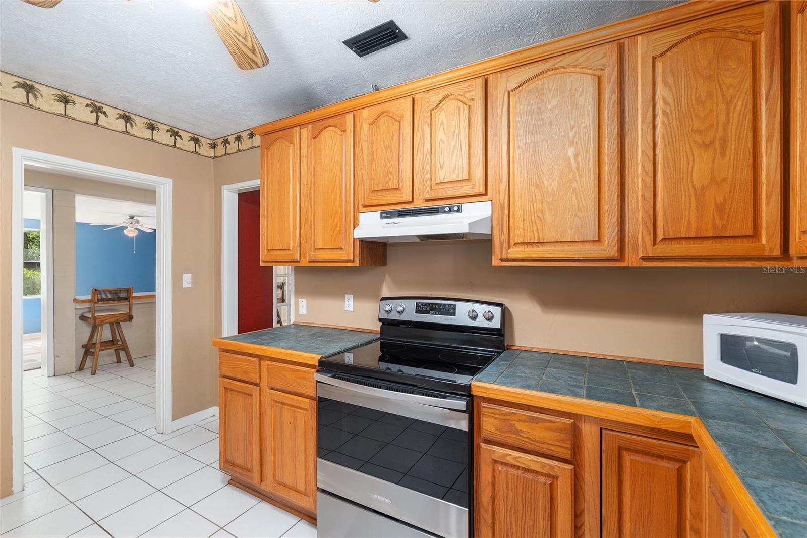 Image 15 of 57 For 806 21st Street