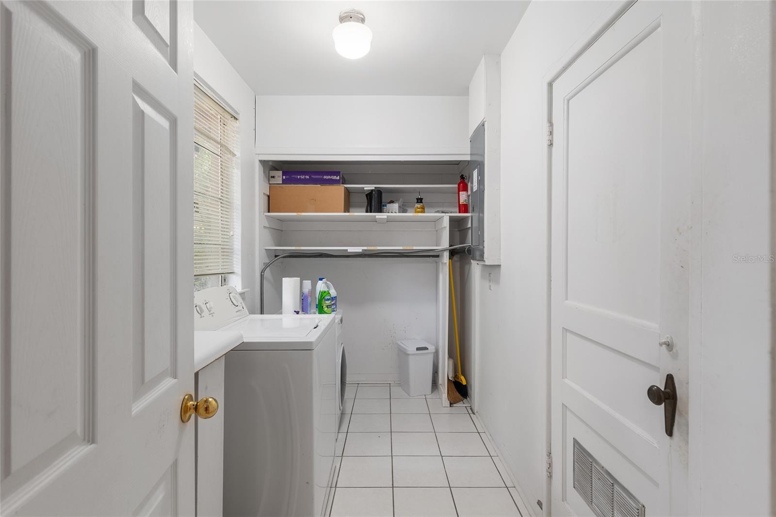 Image 16 of 57 For 806 21st Street