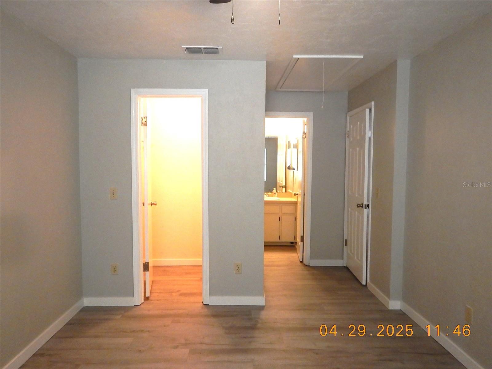 Image 7 of 9 For 3328 52nd Terrace