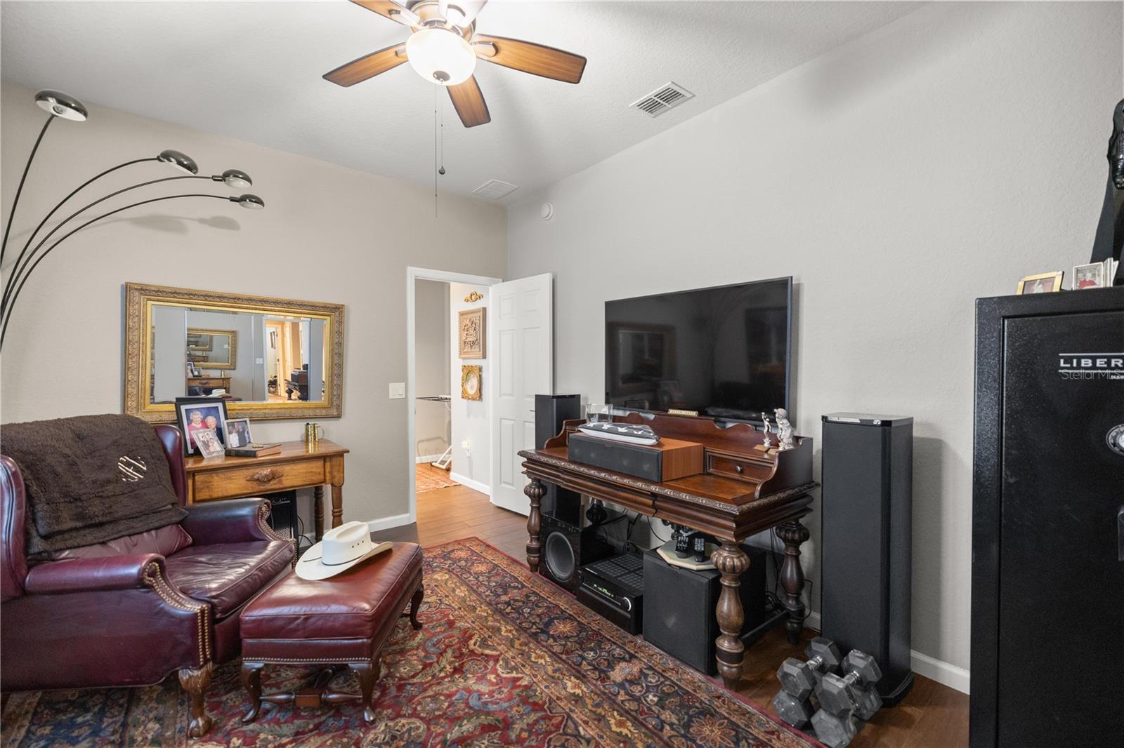 Image 35 of 59 For 7274 95th Avenue