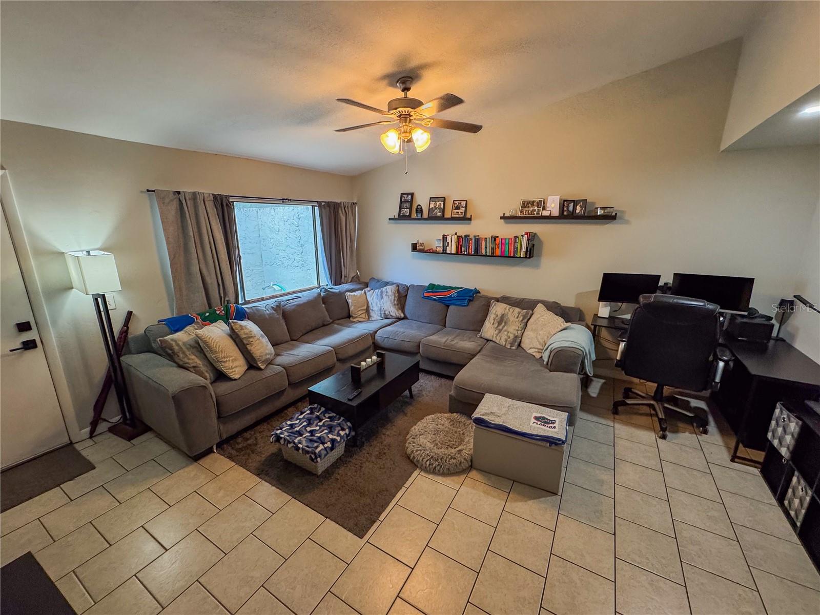 Image 5 of 19 For 2508 35th Place B9