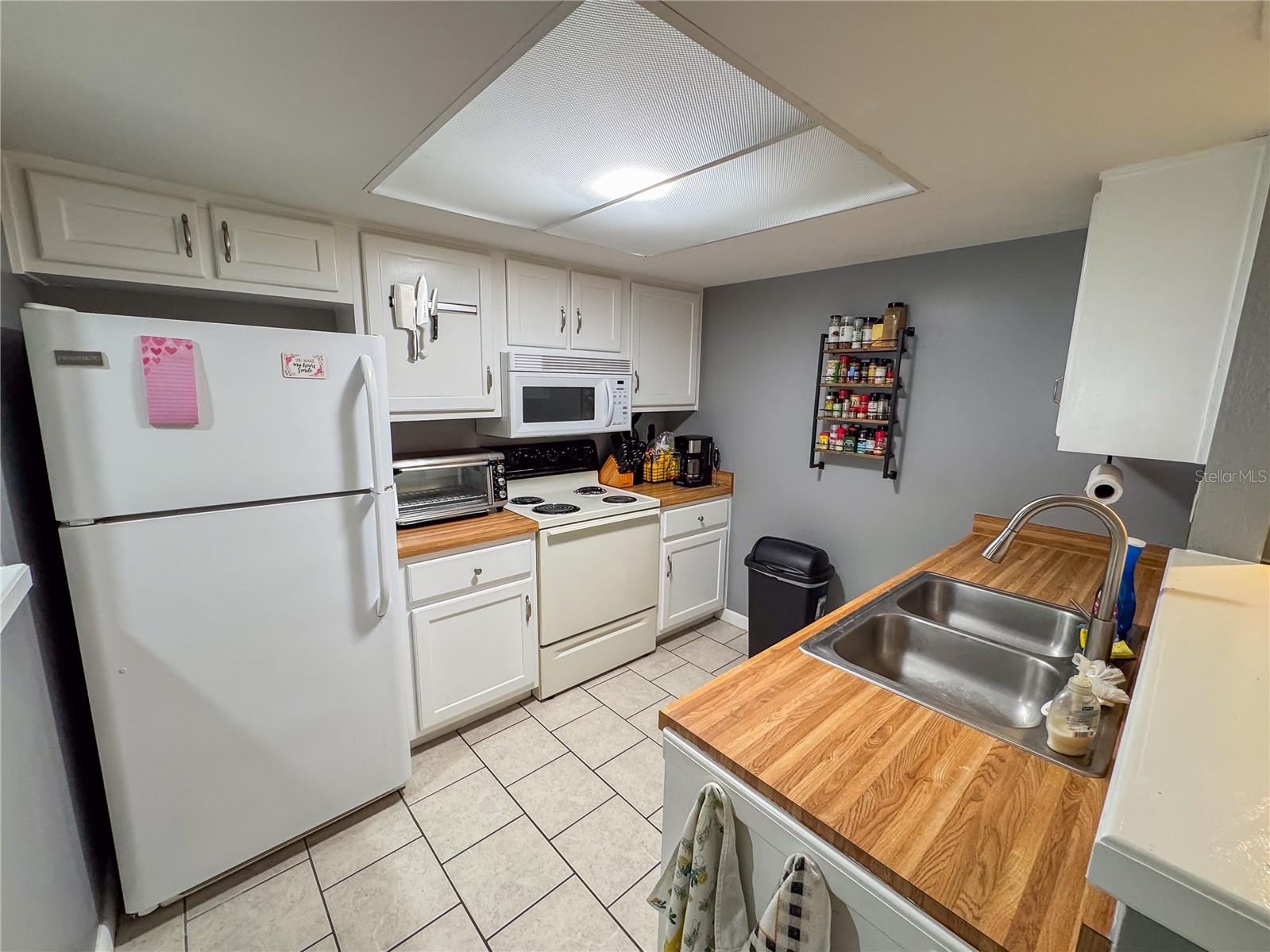 Image 7 of 19 For 2508 35th Place B9