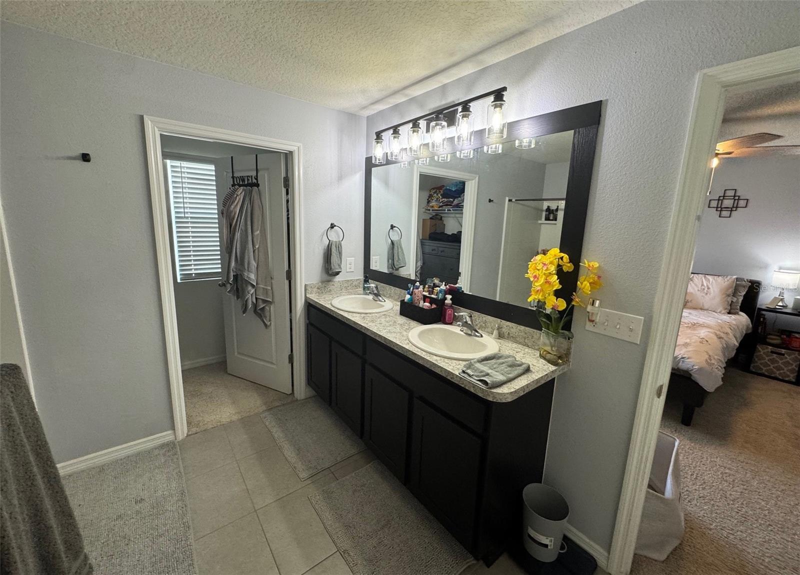 Image 12 of 21 For 890 253rd Drive