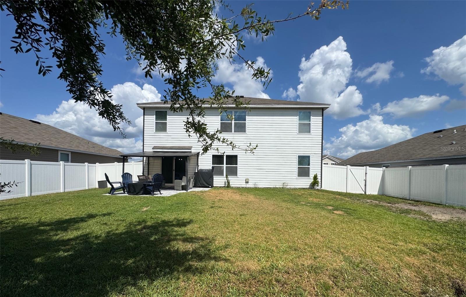 Image 20 of 21 For 890 253rd Drive