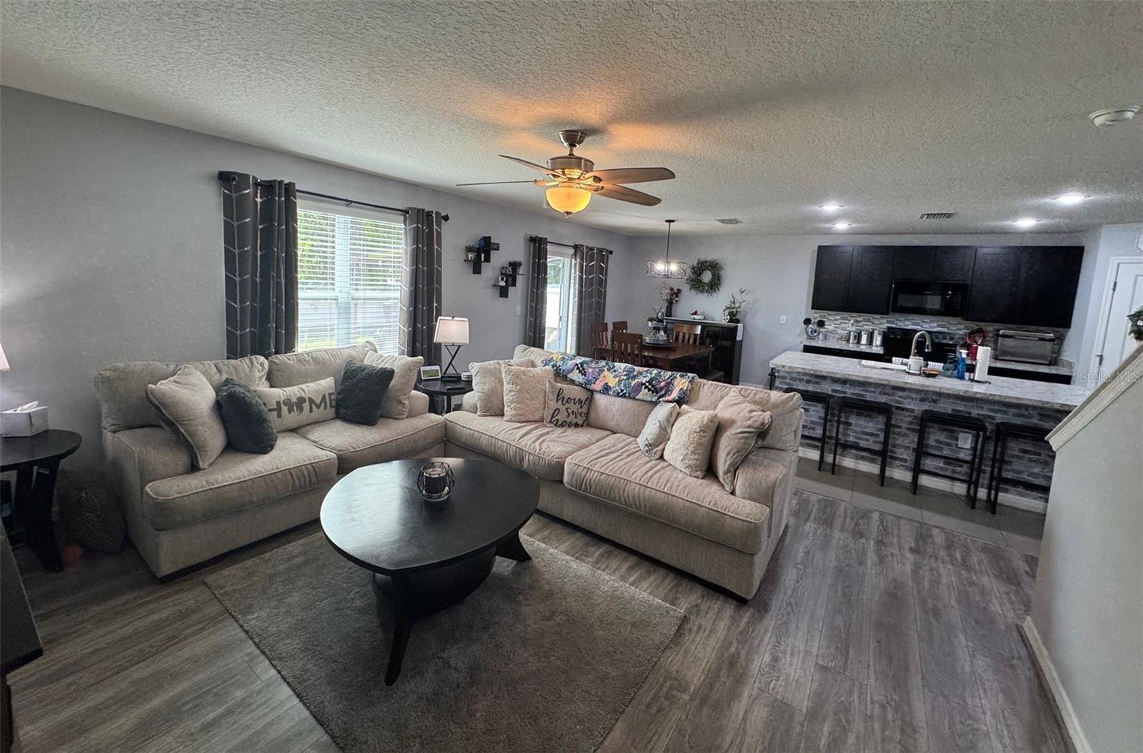Image 4 of 21 For 890 253rd Drive