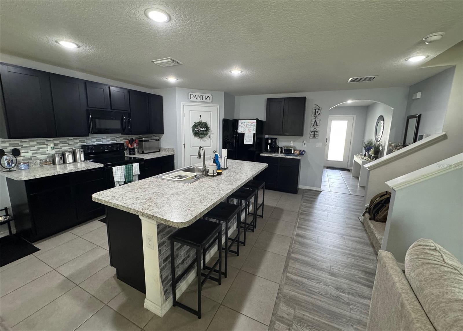 Image 7 of 21 For 890 253rd Drive