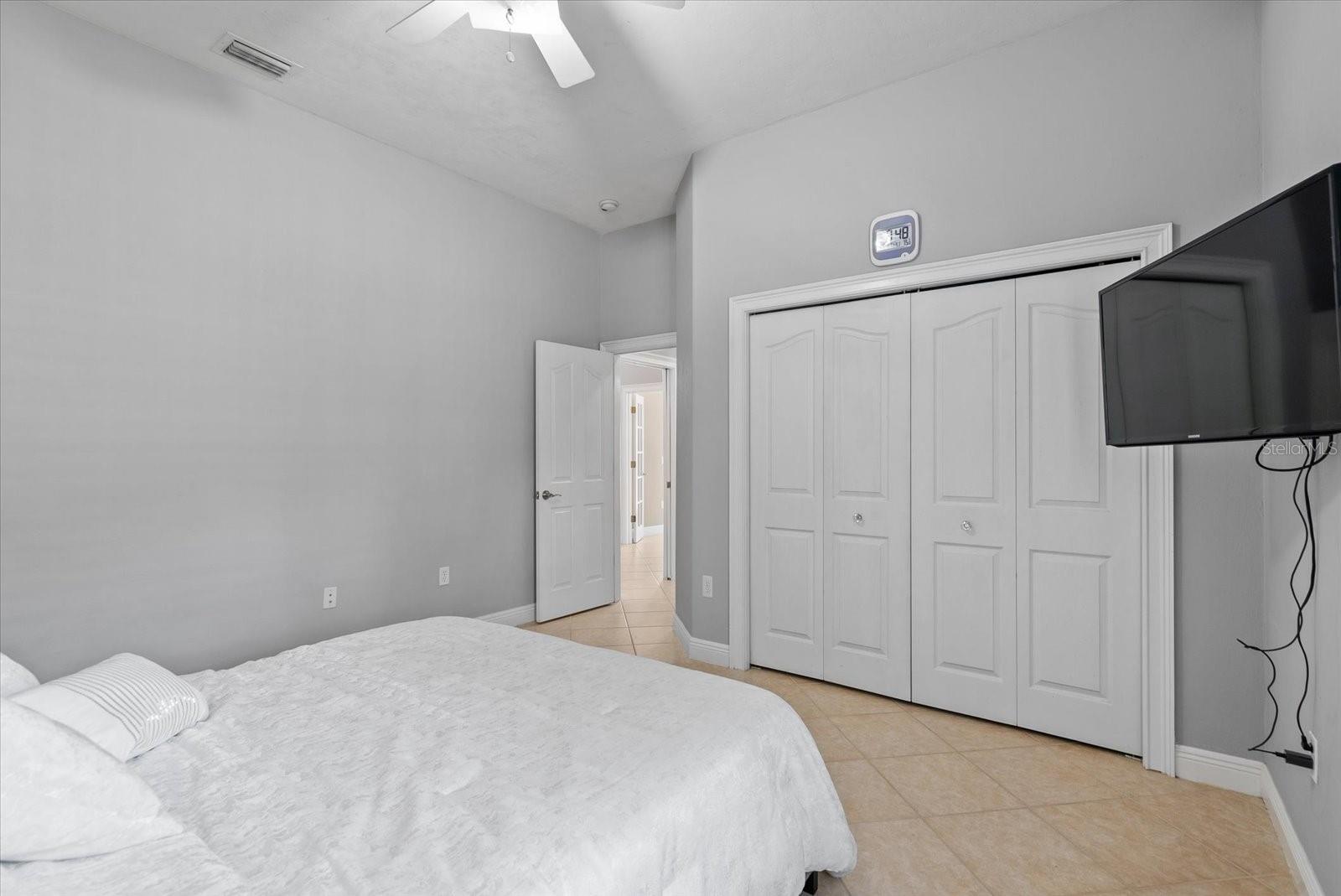 Image 36 of 72 For 8815 11th Avenue