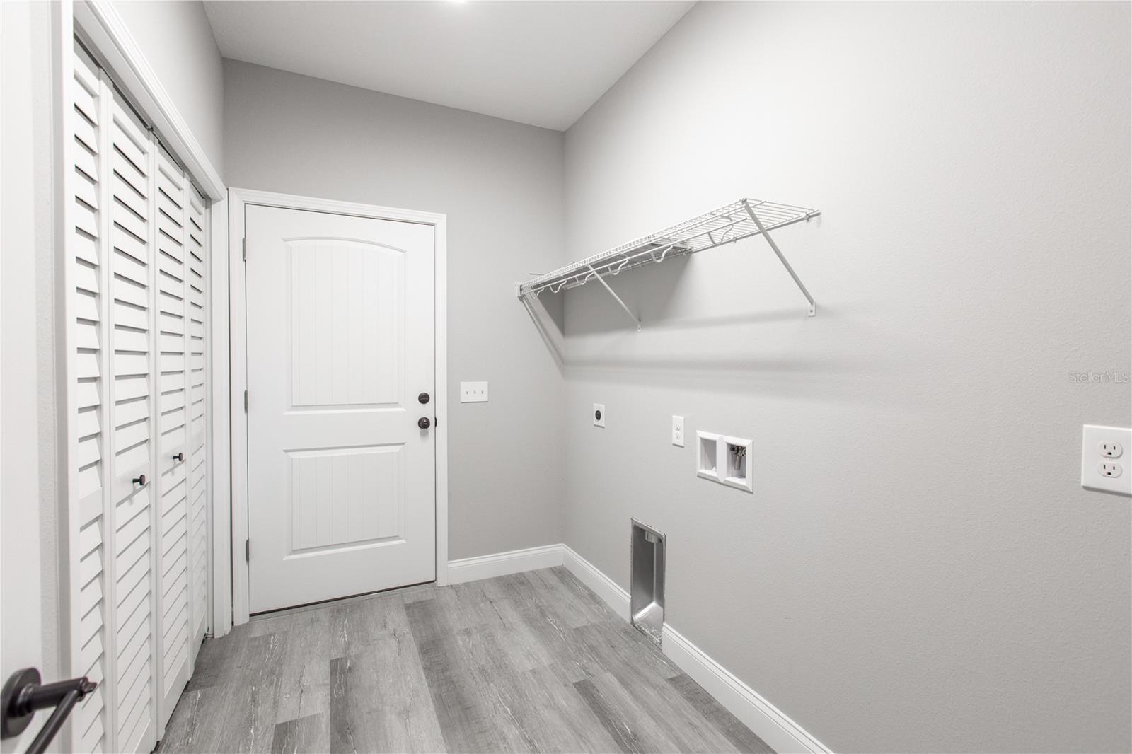 Image 22 of 31 For 7338 Cr-231  