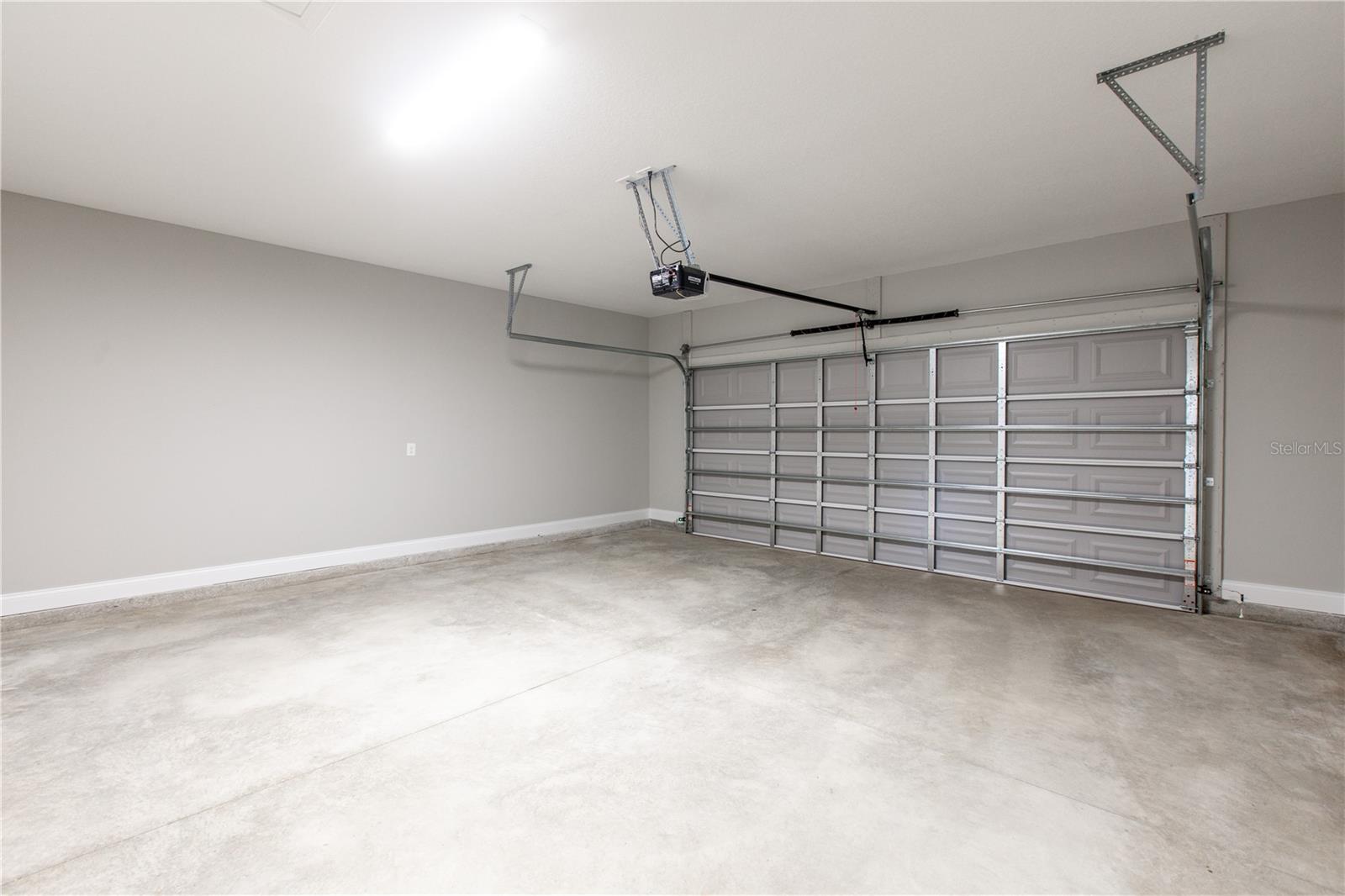Image 23 of 31 For 7338 Cr-231  