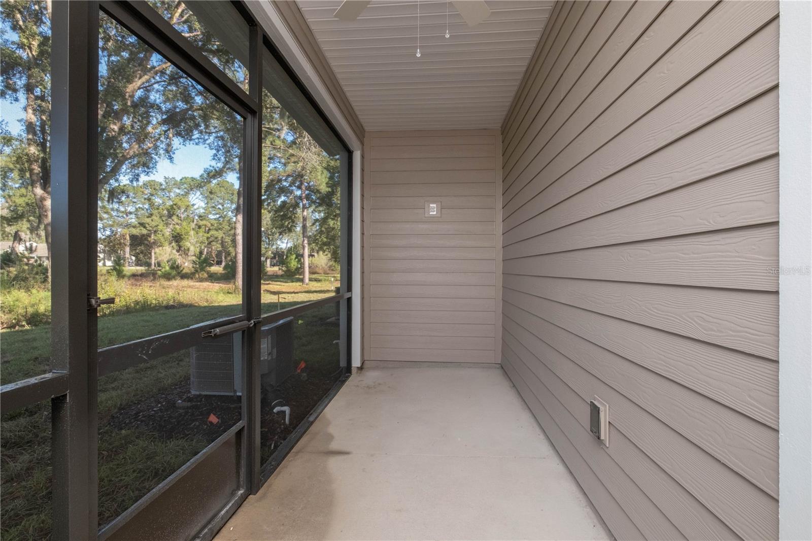 Image 29 of 35 For 704 126th Terrace 704