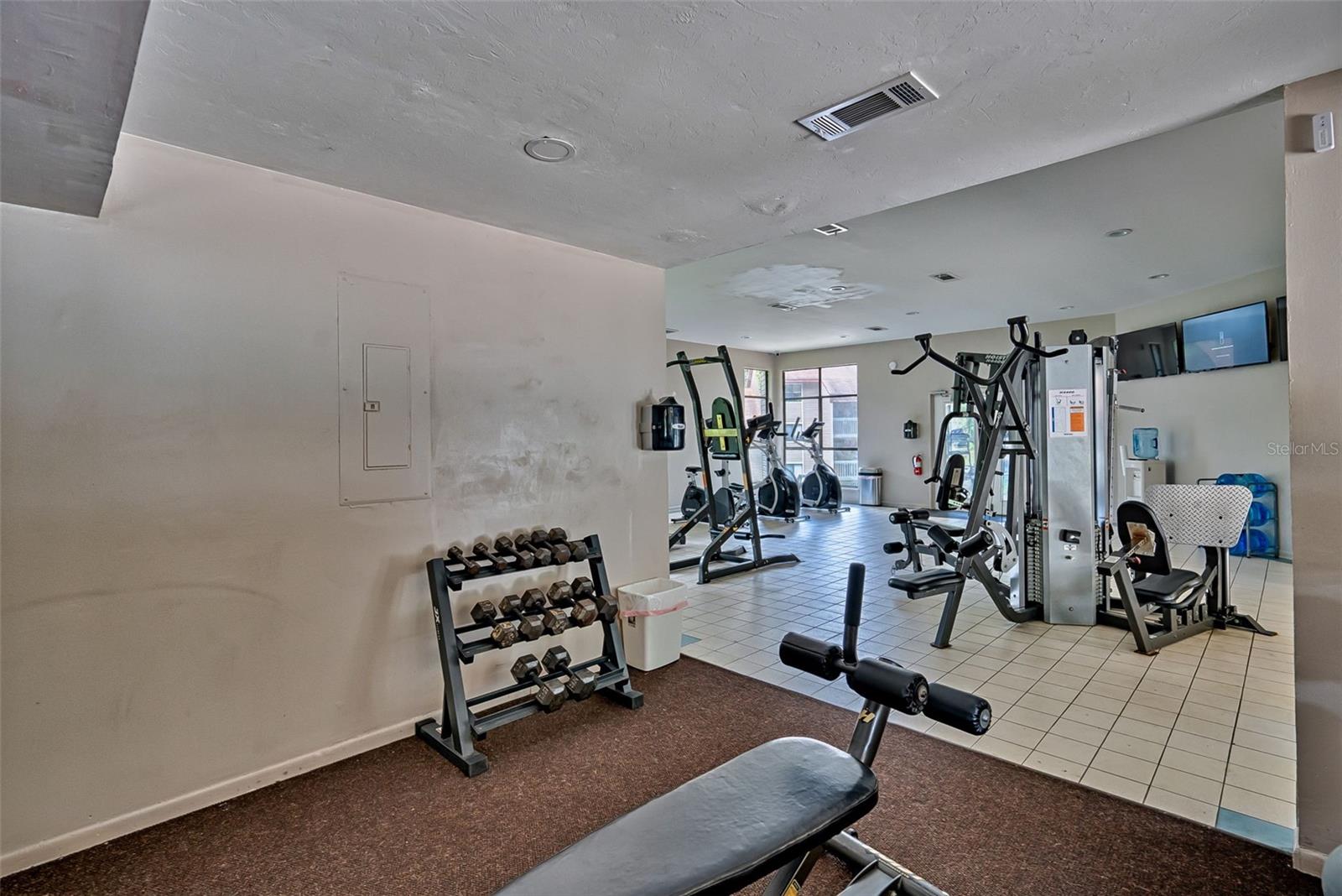 Image 20 of 21 For 105 16th Avenue N103