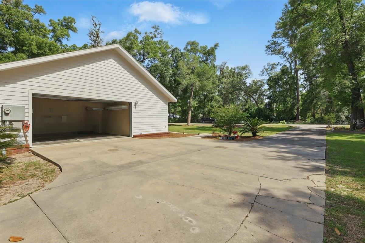 Image 37 of 61 For 7061 112th Place