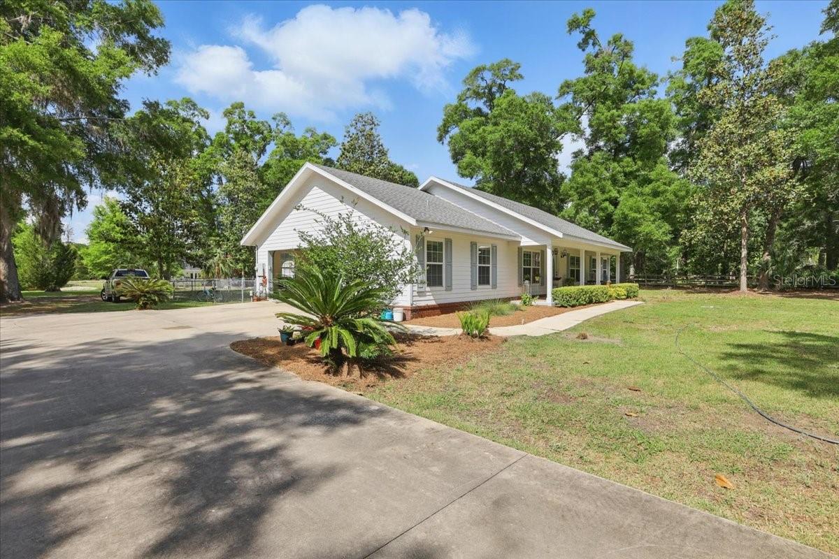Image 41 of 61 For 7061 112th Place