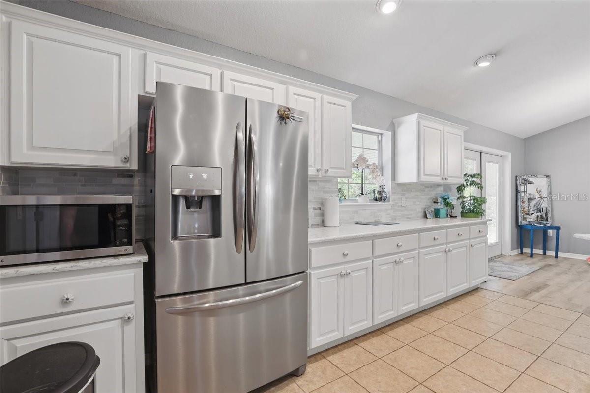 Image 5 of 61 For 7061 112th Place