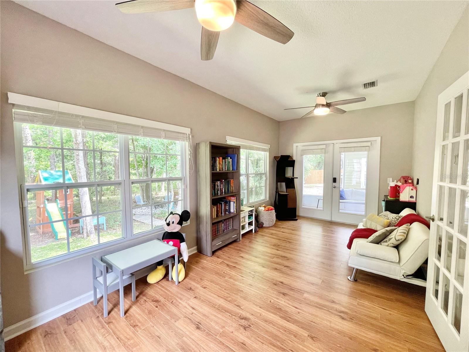 Image 13 of 58 For 7621 20th Drive
