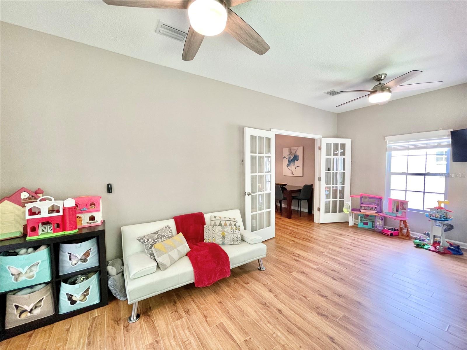 Image 15 of 58 For 7621 20th Drive
