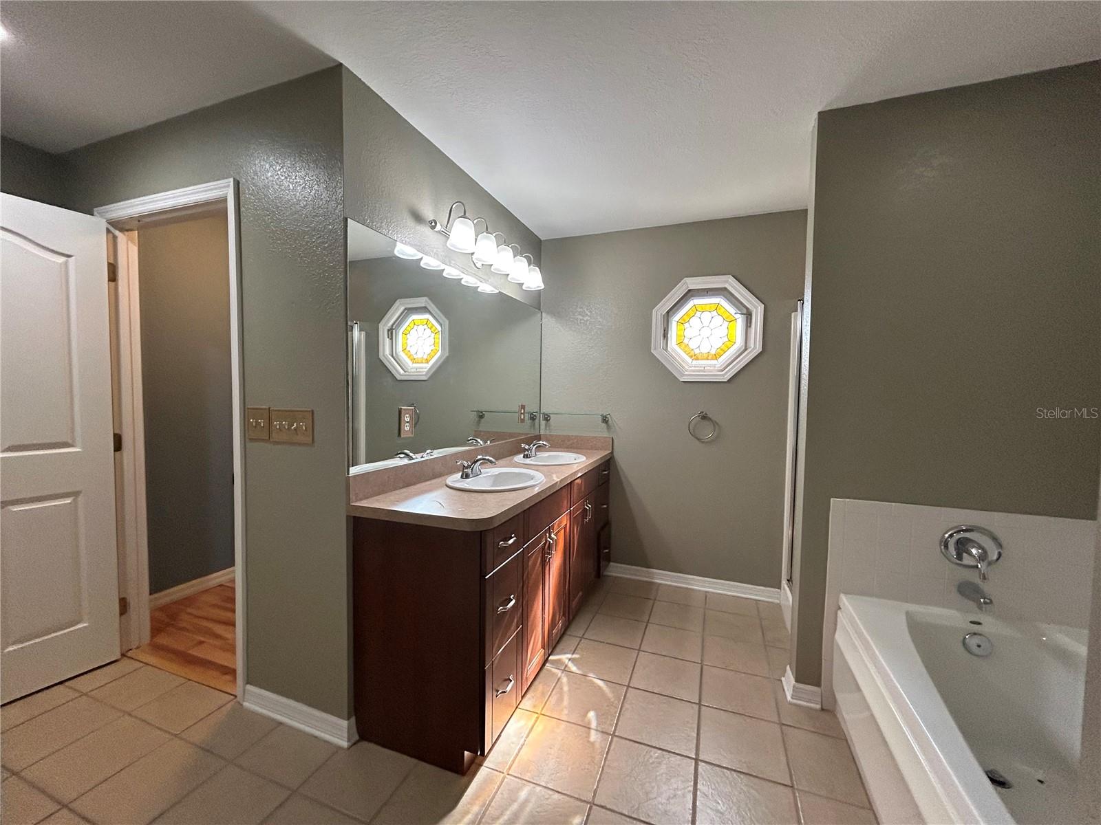 Image 12 of 26 For 14285 20th Place