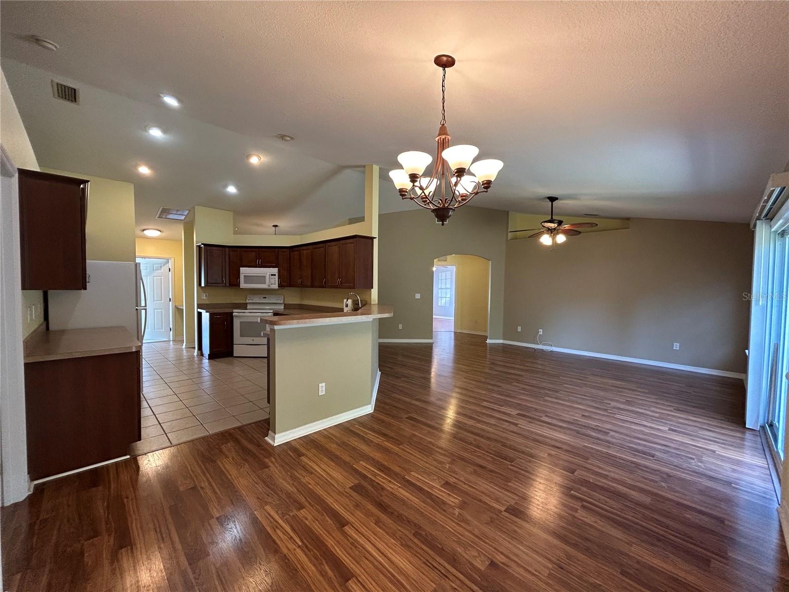 Image 3 of 26 For 14285 20th Place