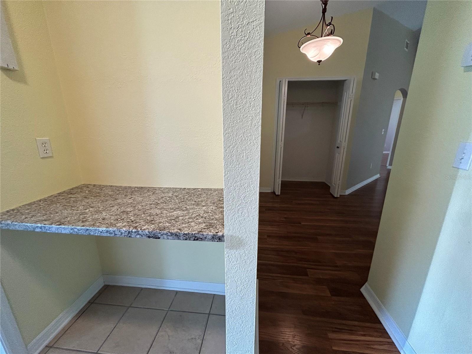 Image 7 of 26 For 14285 20th Place