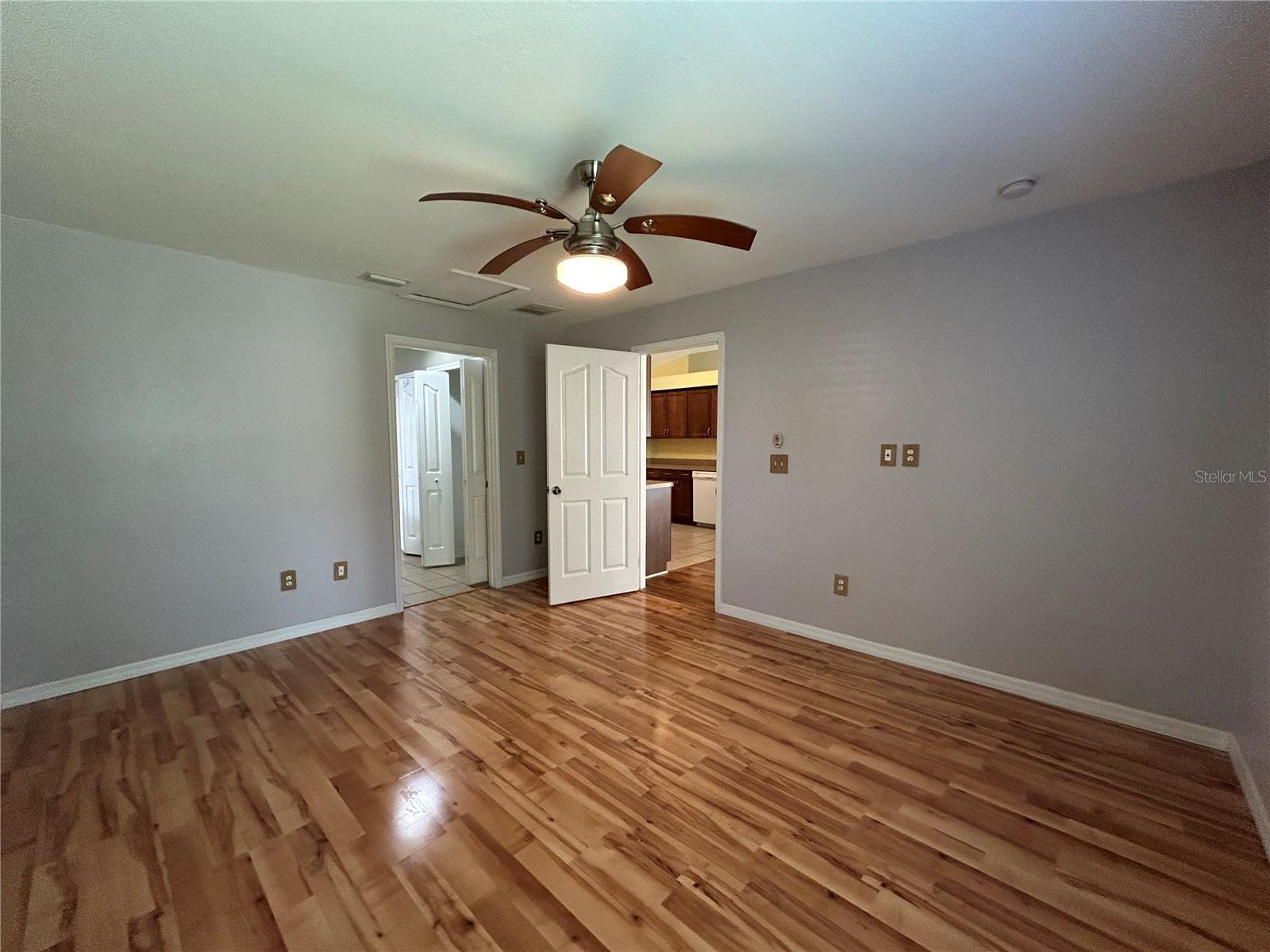 Image 8 of 26 For 14285 20th Place