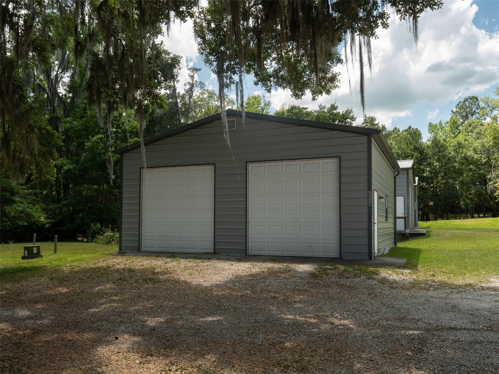 Image 22 of 31 For 21116 101st Avenue