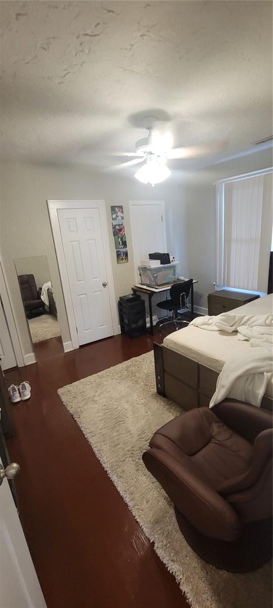 Image 10 of 16 For 924 5th Avenue C