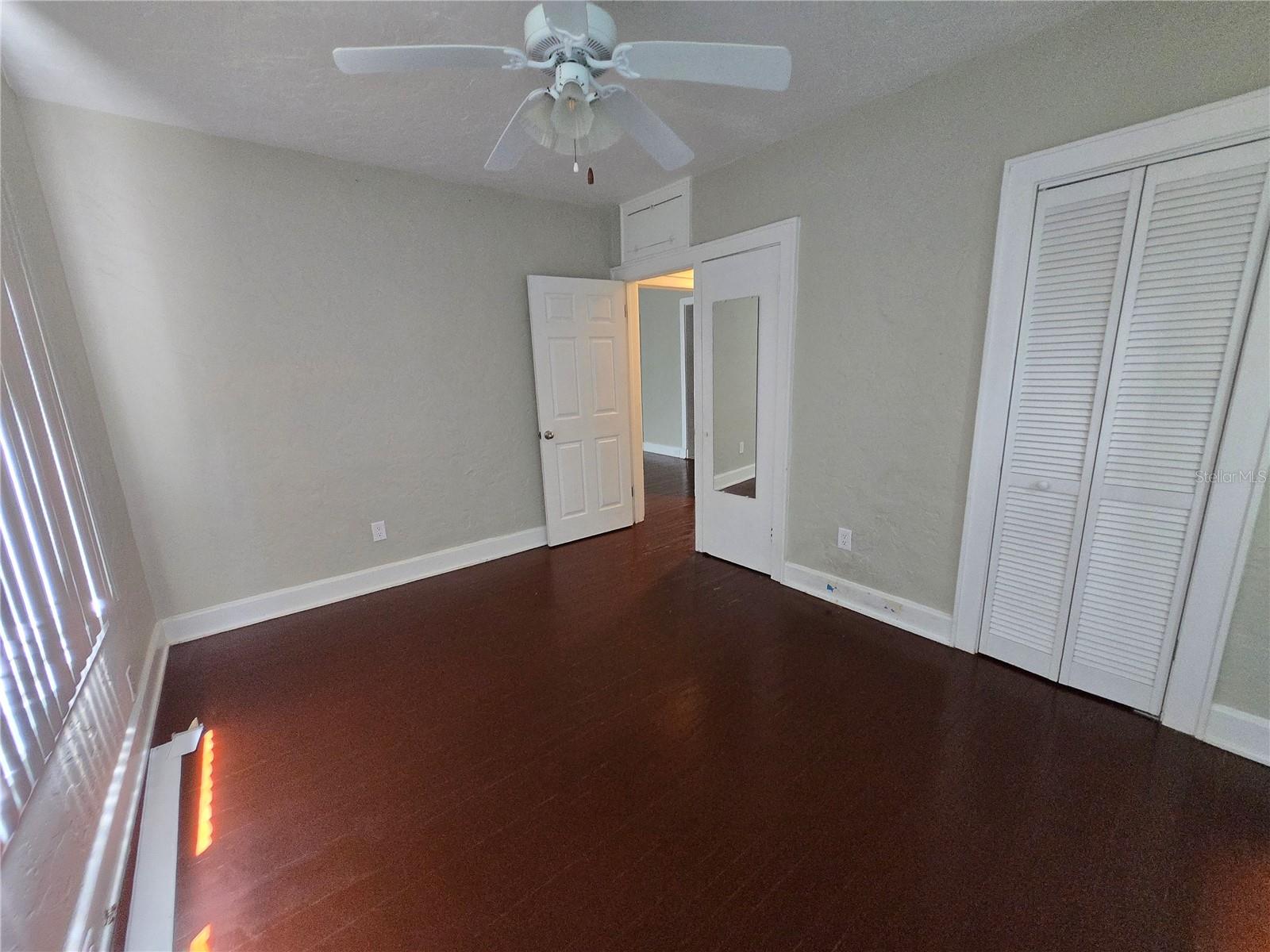 Image 19 of 24 For 924 5th Avenue C