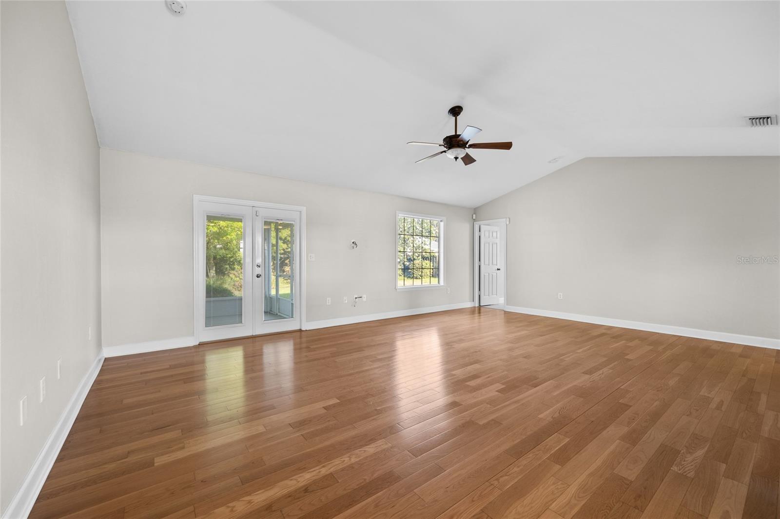 Image 8 of 24 For 484 232nd Terrace