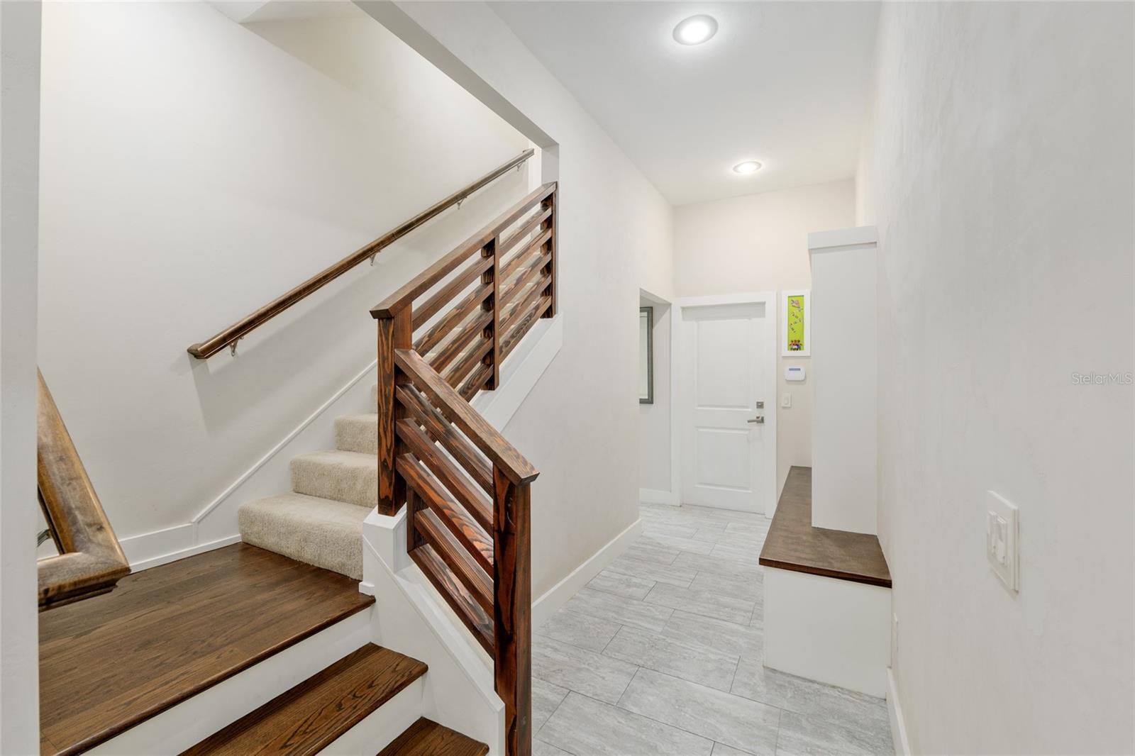 Image 62 of 98 For 10371 27th Place