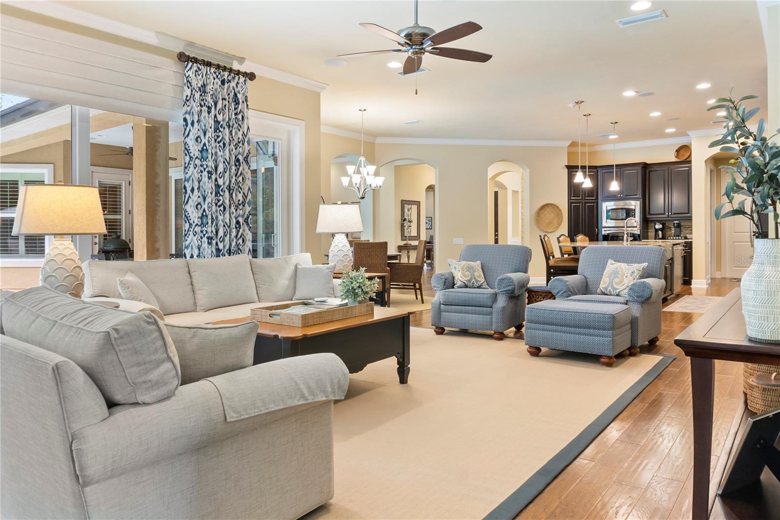 Image 3 of 89 For 3618 105th Street
