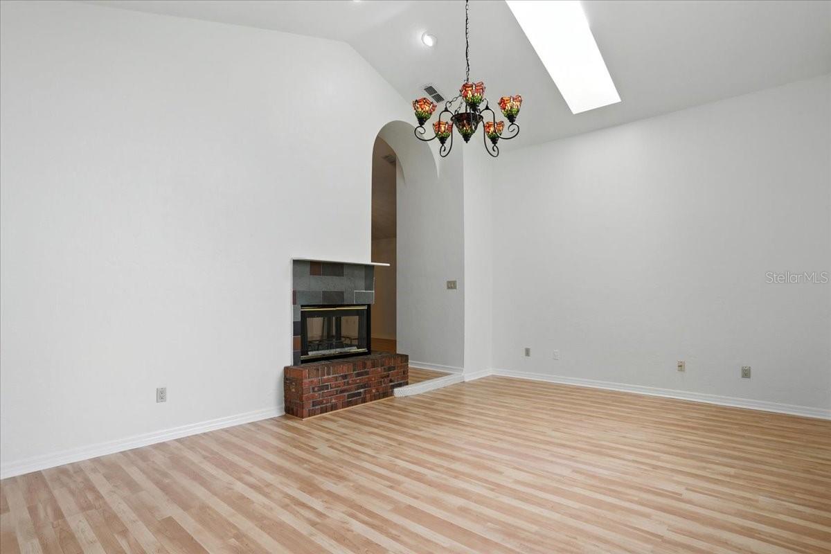 Image 14 of 43 For 7800 24th Avenue