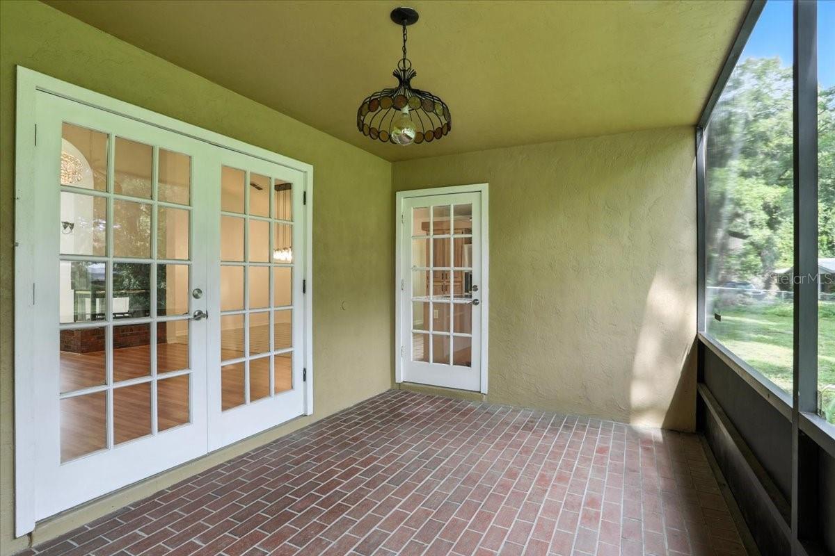 Image 6 of 43 For 7800 24th Avenue