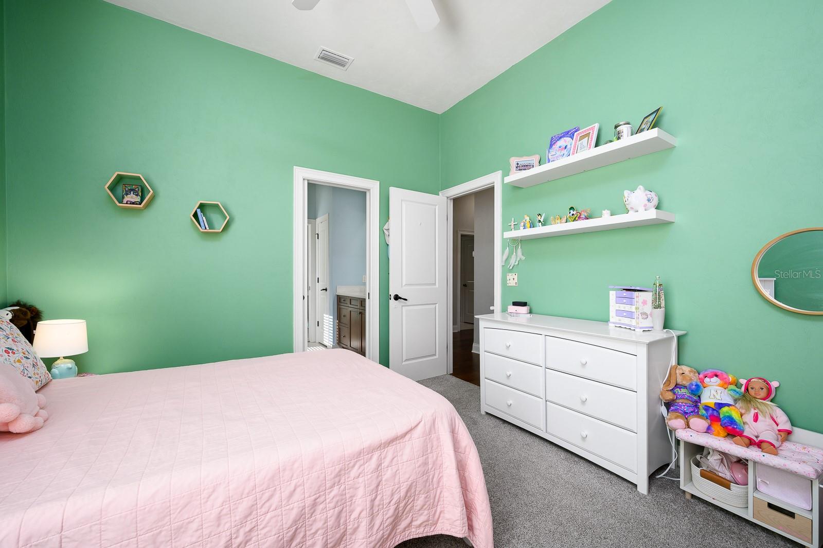 Image 33 of 83 For 13556 8th Road