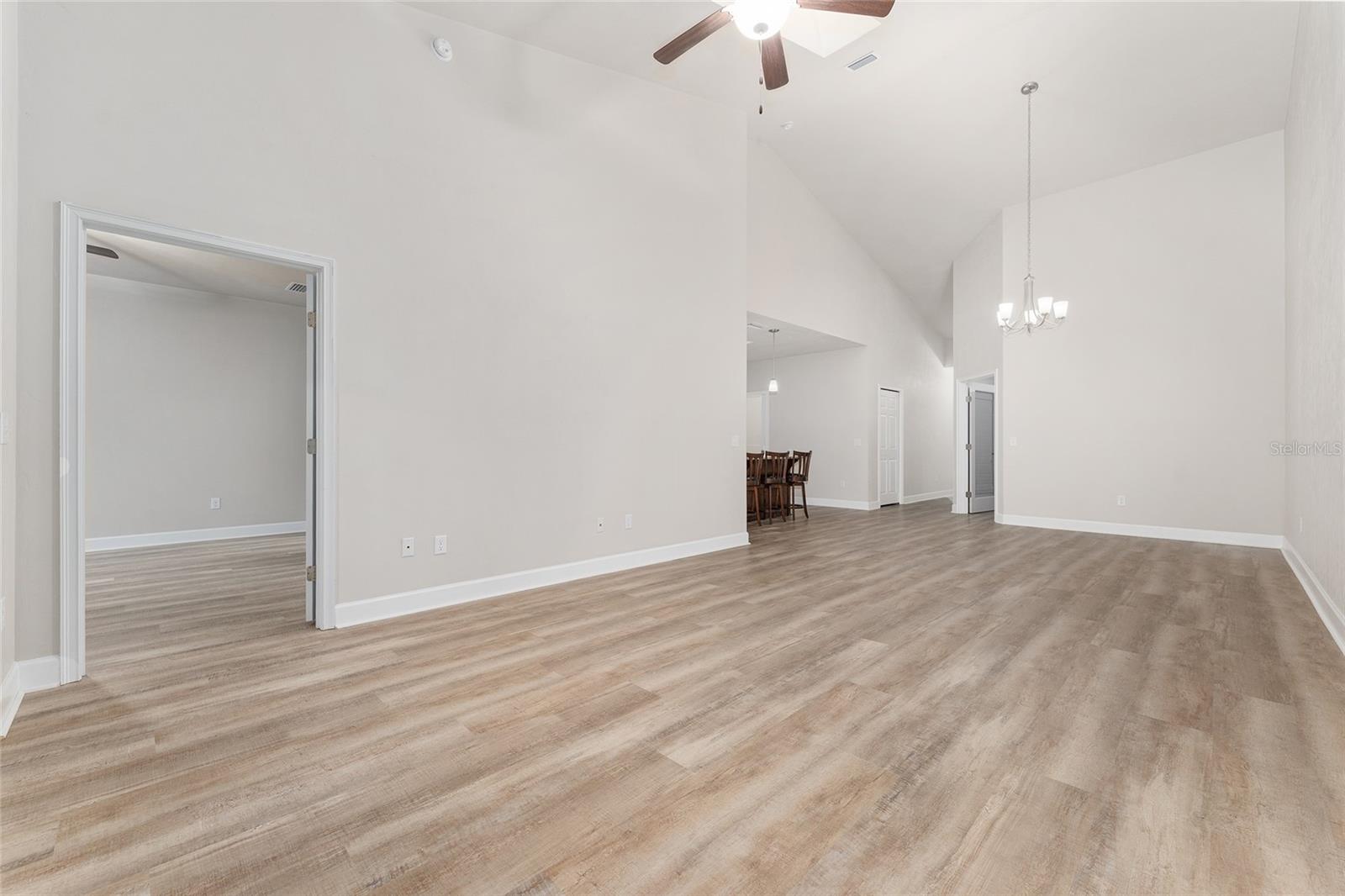 Image 18 of 56 For 1093 126th Way