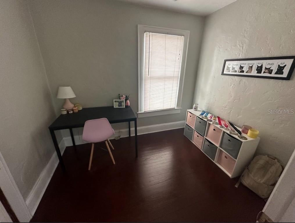 Image 16 of 29 For 924 5th Avenue B
