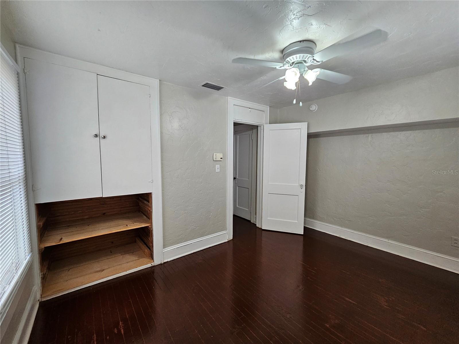 Image 25 of 29 For 924 5th Avenue B