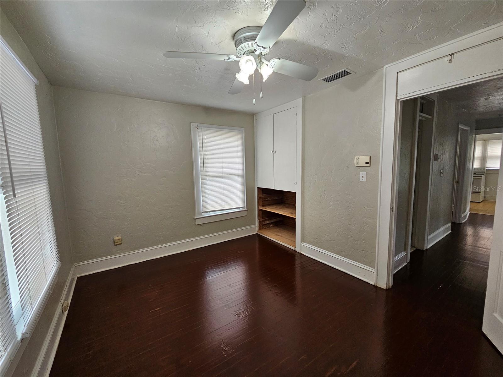 Image 27 of 29 For 924 5th Avenue B