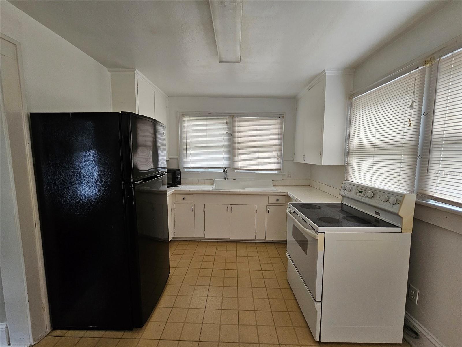 Image 29 of 29 For 924 5th Avenue B