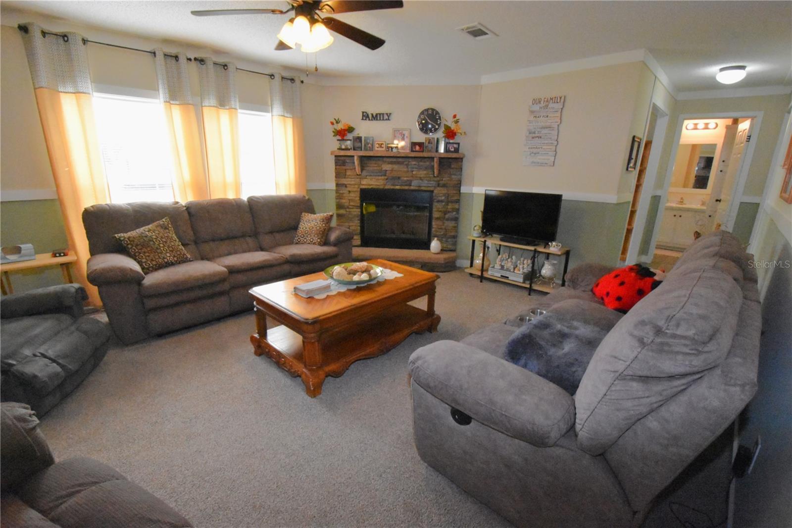 Image 6 of 81 For 6931 77th Avenue