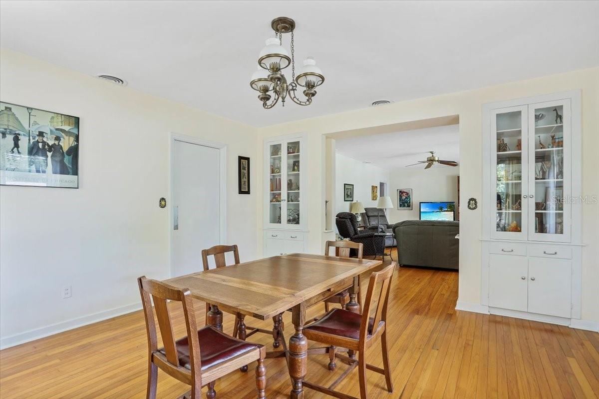 Image 17 of 42 For 506 10th Avenue