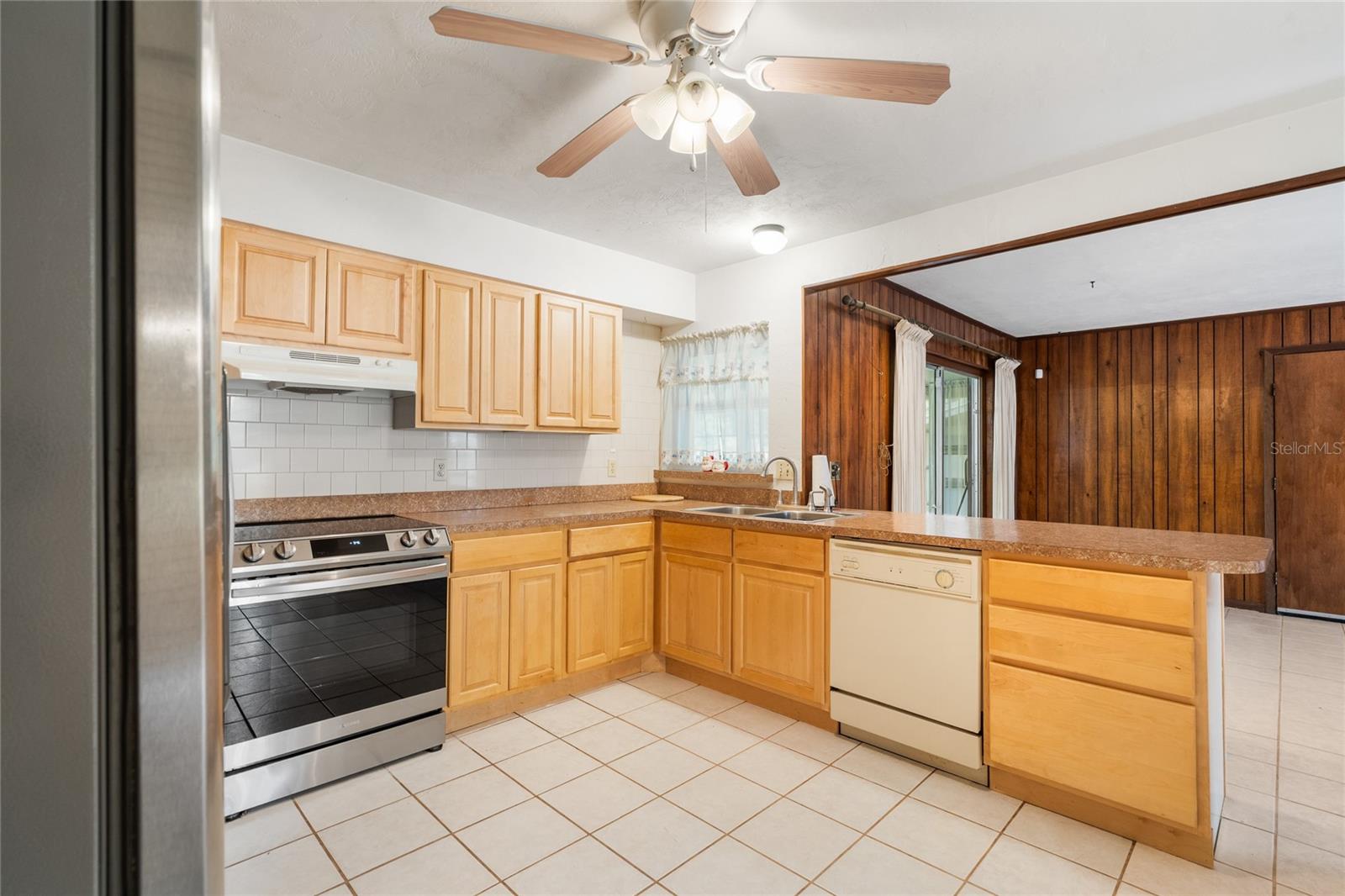 Image 17 of 40 For 5620 25th Street