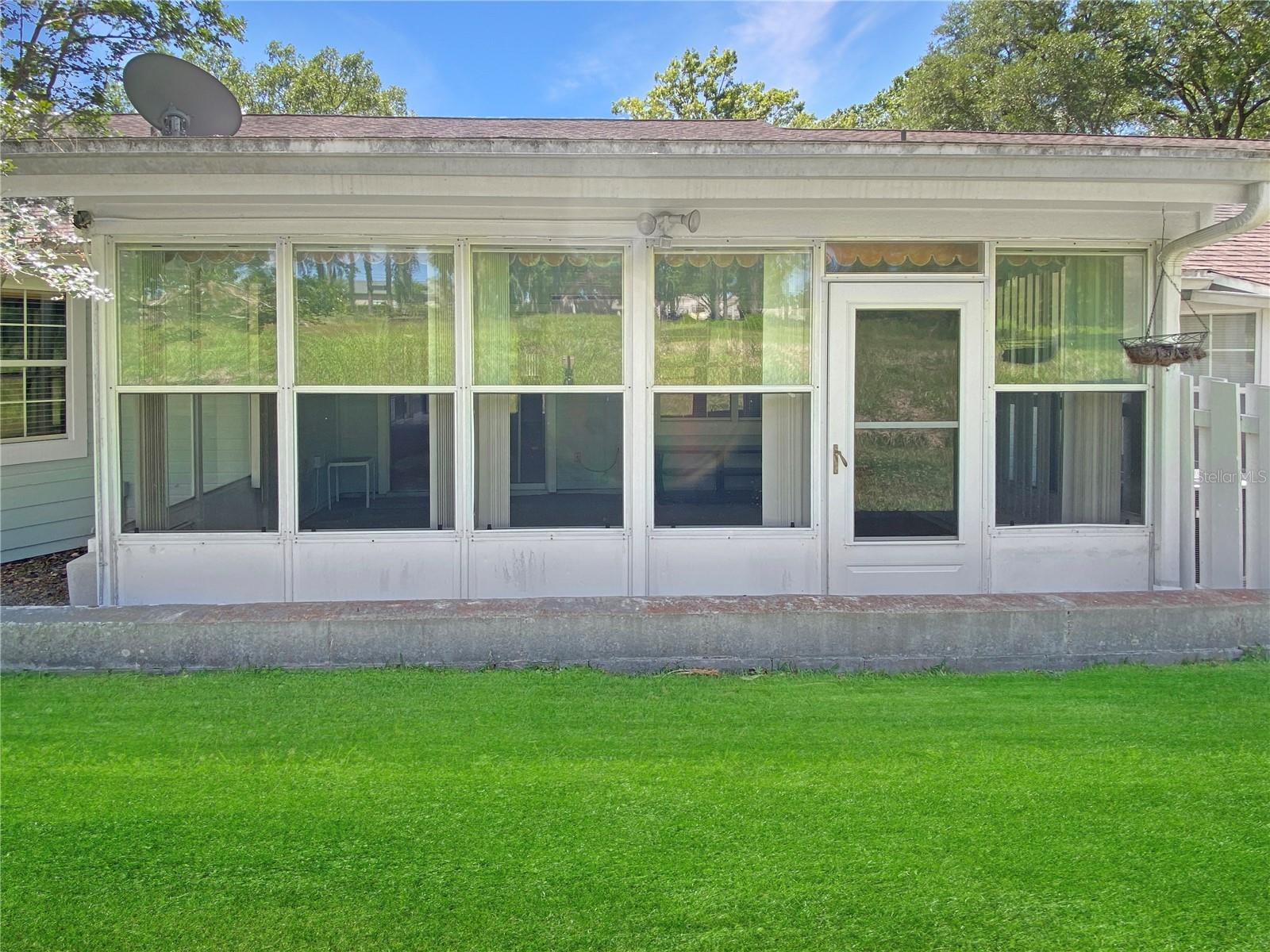 Image 16 of 19 For 3411 103rd Drive