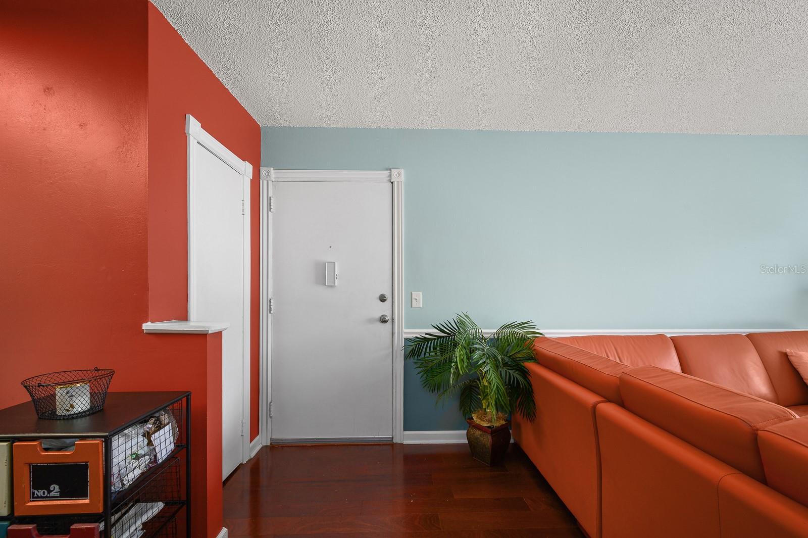 Image 3 of 23 For 1700 16th Court H23