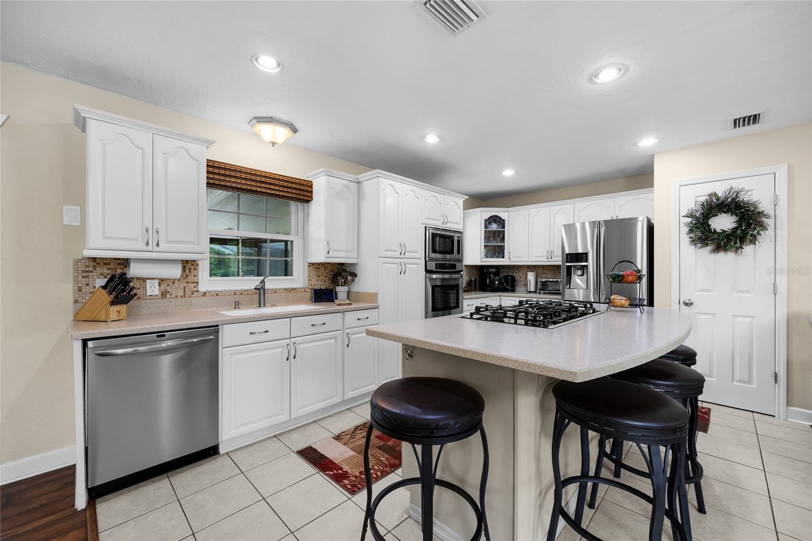 Image 11 of 50 For 7421 164th Street