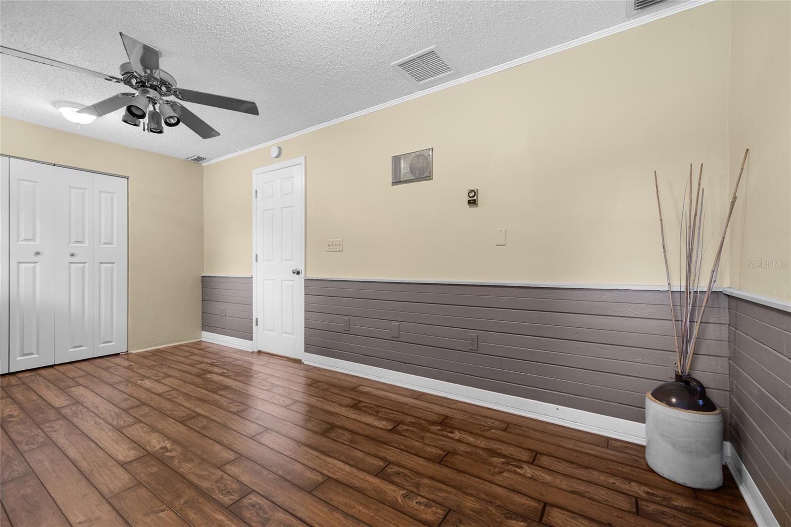 Image 22 of 50 For 7421 164th Street