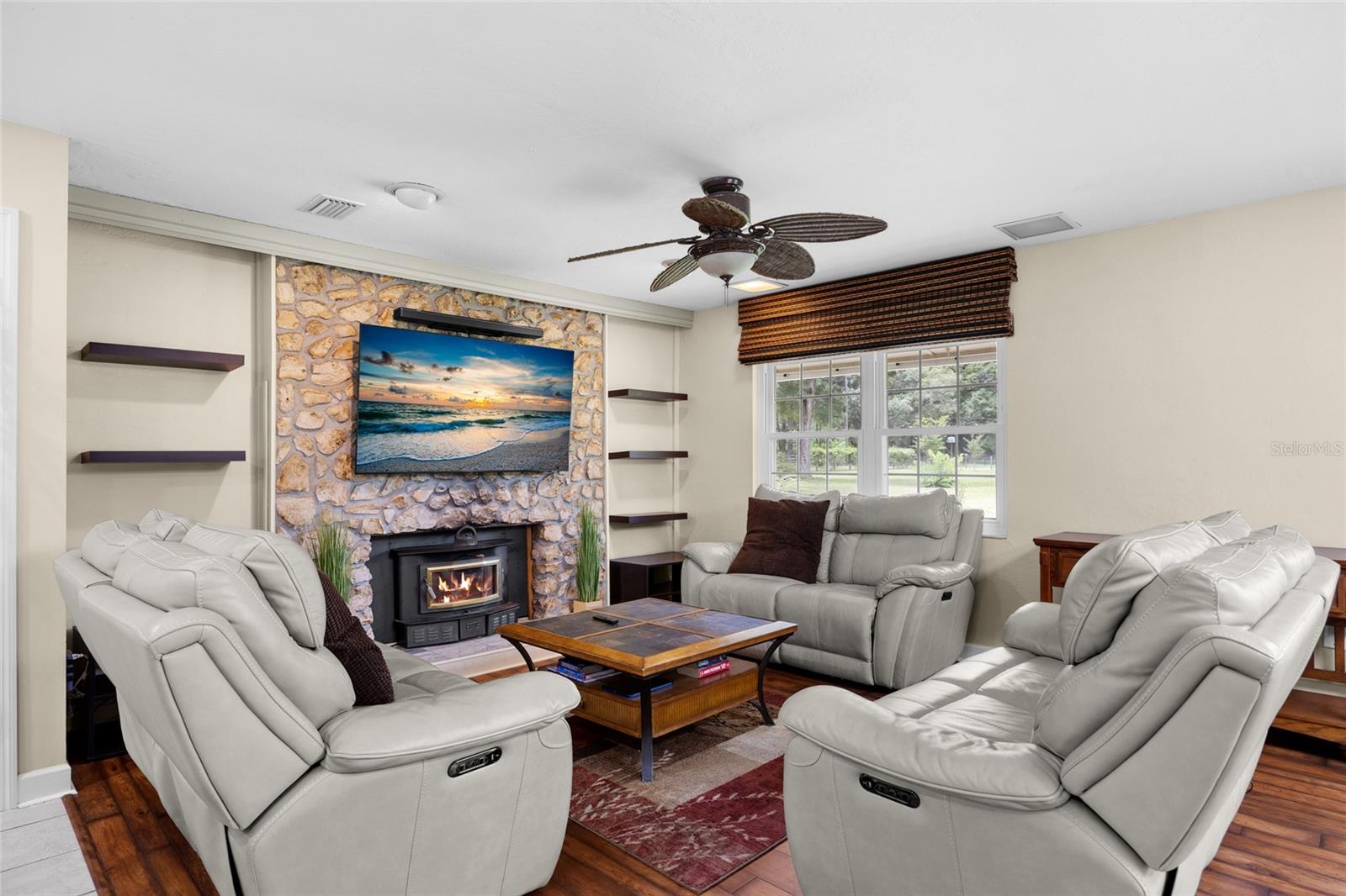 Image 8 of 50 For 7421 164th Street