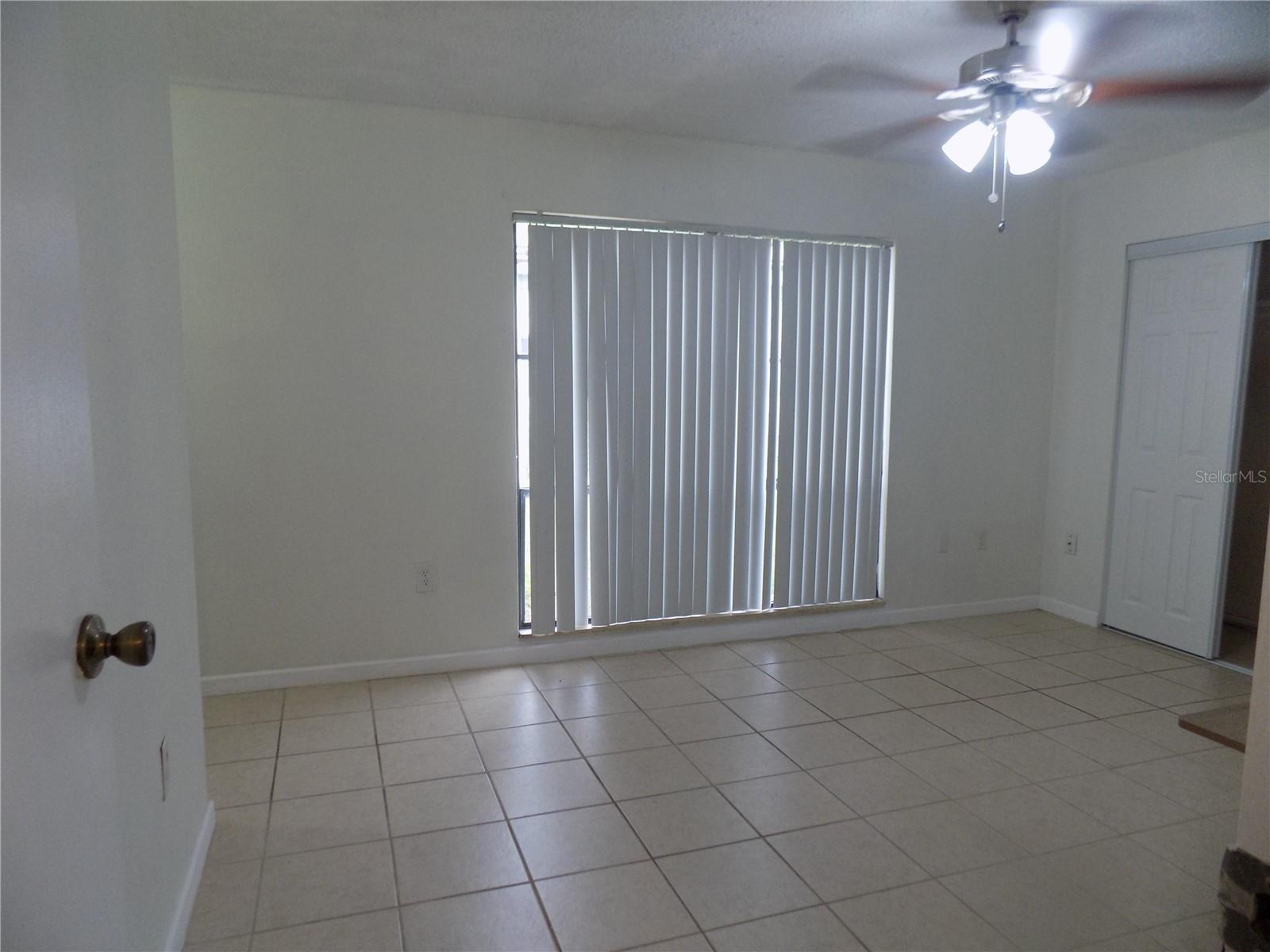 Image 17 of 60 For 2811 Archer Road W 191