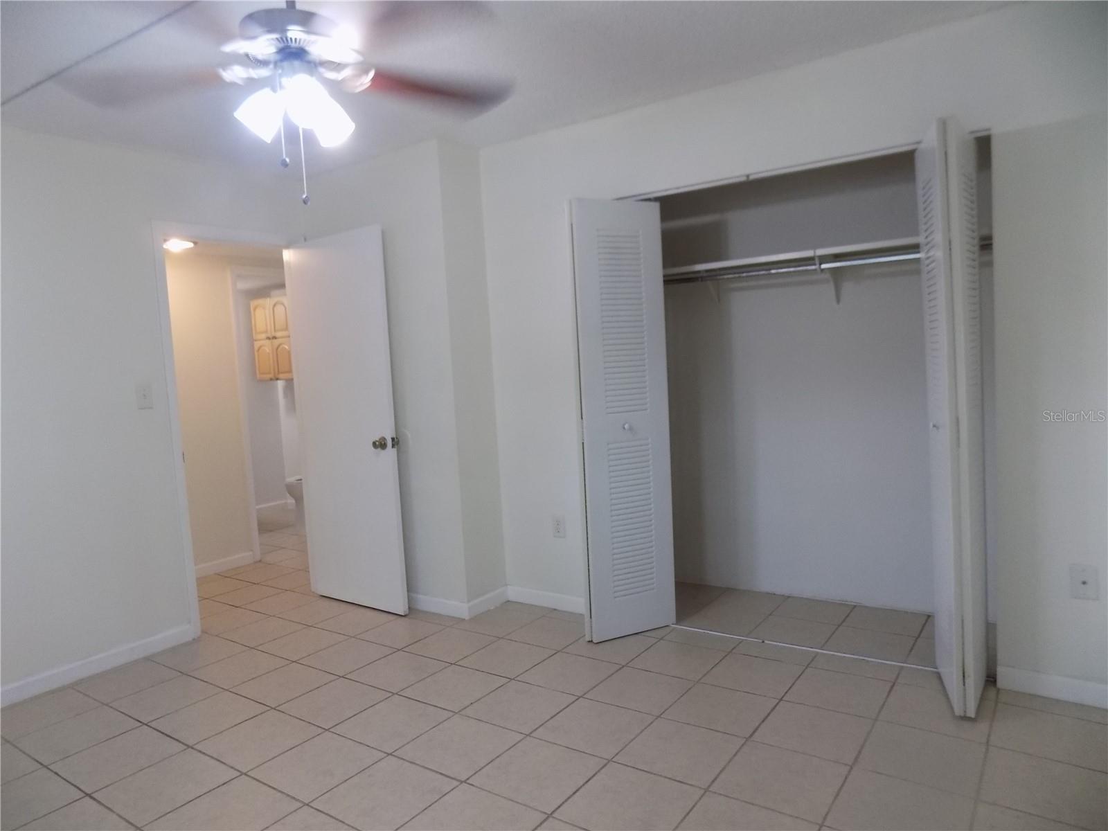 Image 20 of 60 For 2811 Archer Road W 191